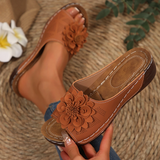 Sandales compensées femme à fleur en relief