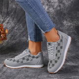 Sneakers Chic à Motif Monogramme