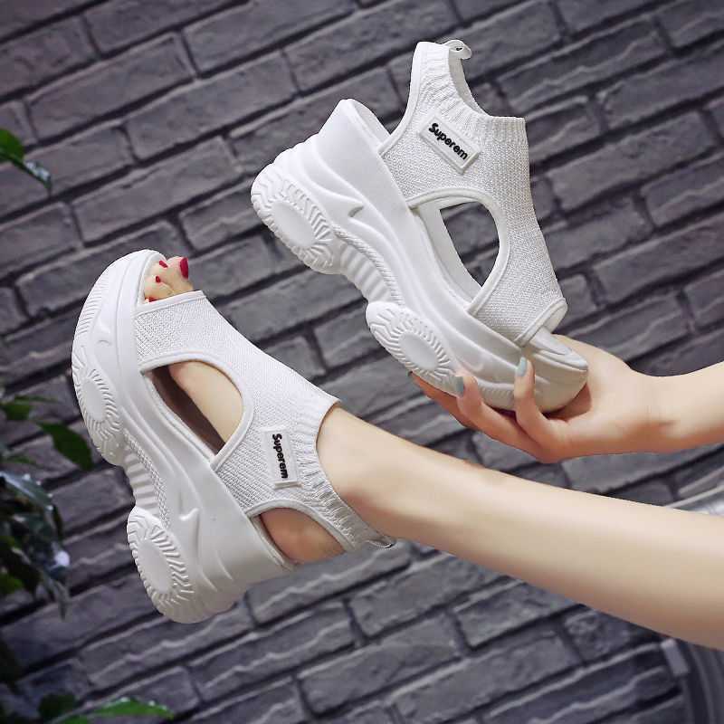 sandales ouvertes au design tendance pour femme